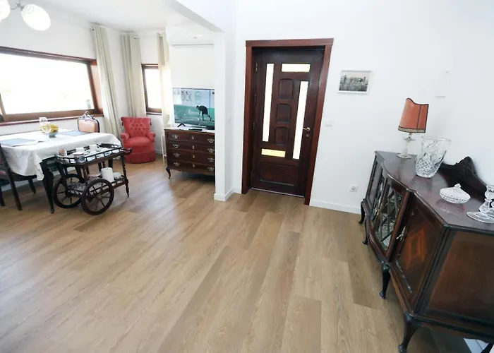 A Corte Azenhas * 巴伦西亚